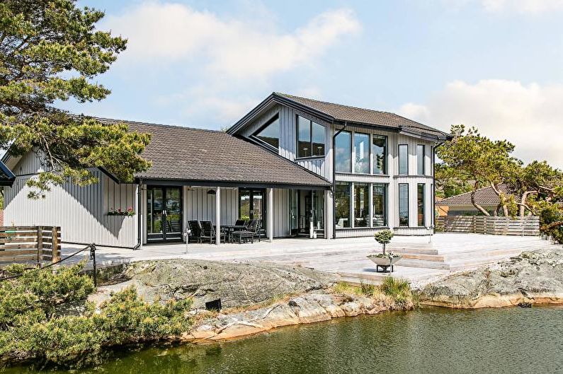 Dak voor een landhuis in Scandinavische stijl - foto