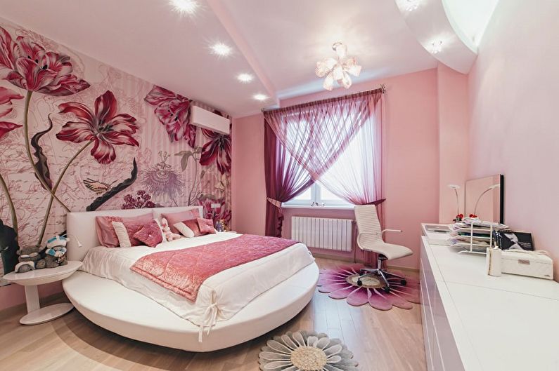 La décoration intérieure de la chambre est de 15 m². - photo