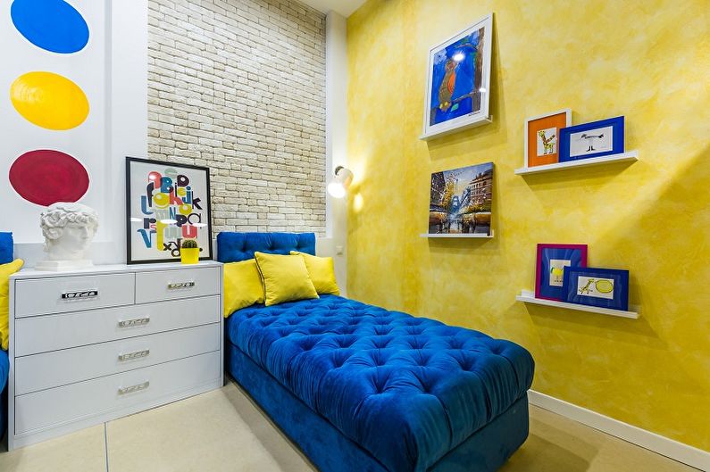 Diseño interior de una habitación infantil pequeña - foto