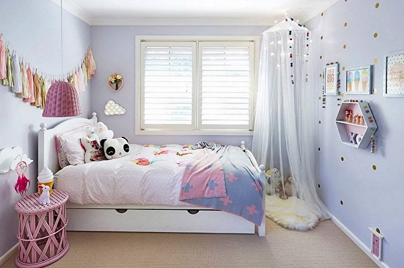 Disseny d’interiors d’una habitació infantil petita - foto