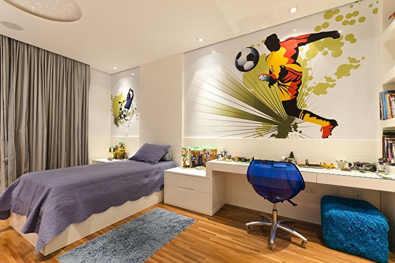 Interieur van een kleine kinderkamer - foto