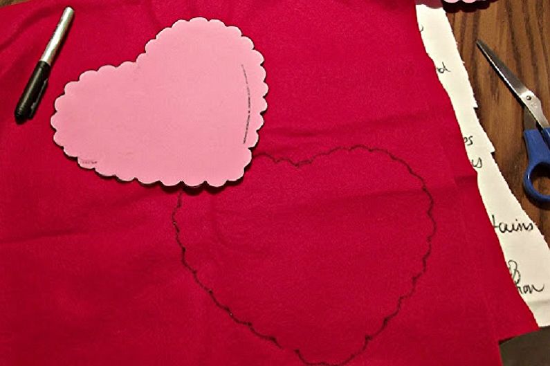 DIY Geschenk für den 14. Februar - Dekoratives Kissen