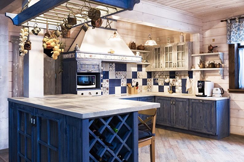 Country style wooden kitchen design