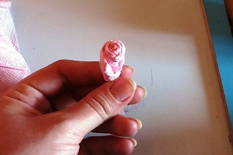 DIY bardak altlığı peçete çiçekleri - Narin pembe çiçek