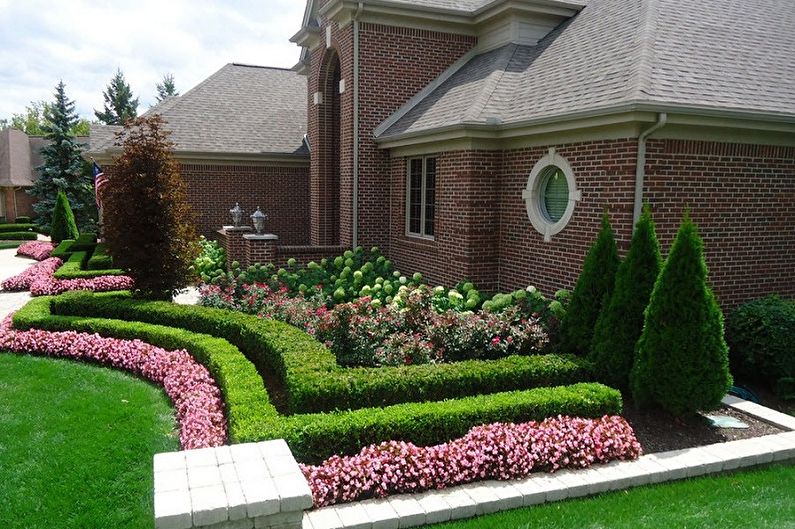 Bordure - Parterre de fleurs au chalet, idées d'aménagement paysager