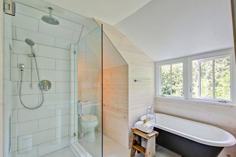 Design intérieur d'une salle de bain blanche - photo