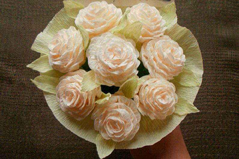 Flors de paper de bricolatge - Roses