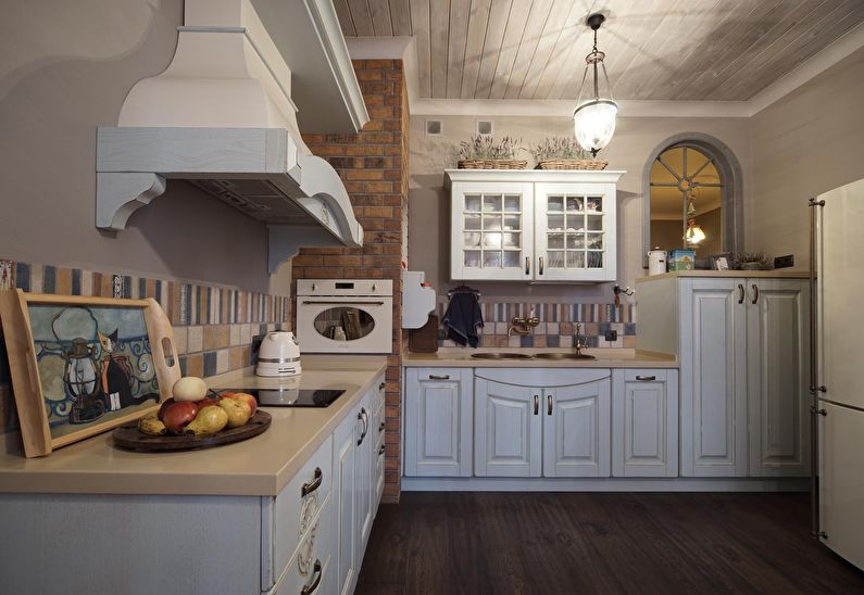 Country Style Kitchen Design - Proper Lighting