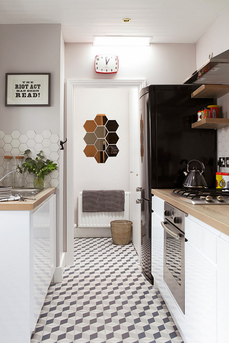 Azulejos para la cocina en el piso - foto