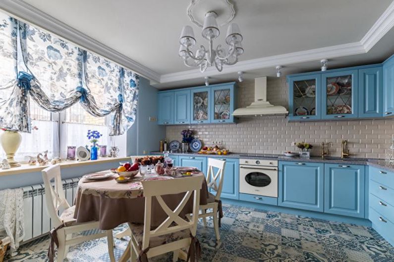 Design d'intérieur de cuisine dans les tons bleus - photo