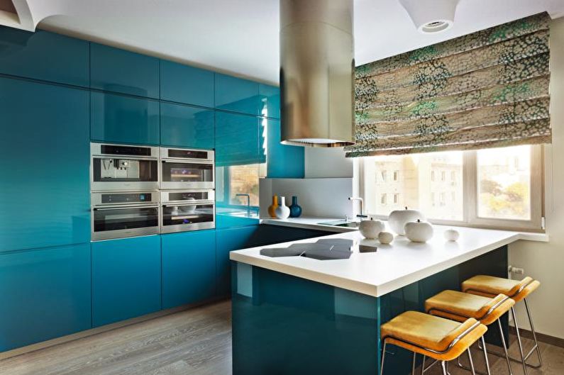 Diseño de interiores de cocina en tonos azules - foto