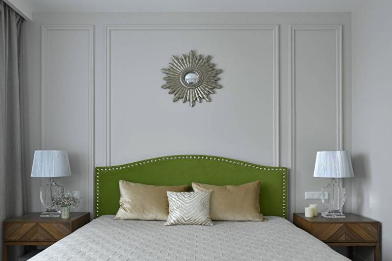 Interior design of a white bedroom - photo