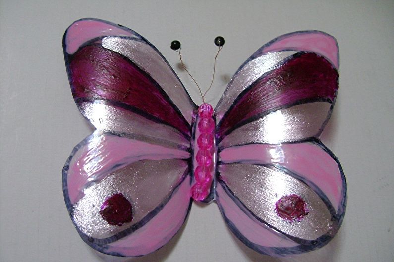 DIY Plastic Bottle Crafts - Butterflies