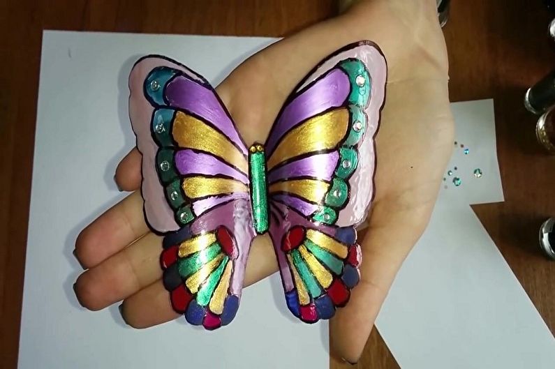 DIY Plastic Bottle Crafts - Mga Butterflies