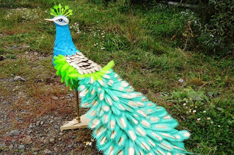 DIY Plastic Bottle Crafts - Peacock