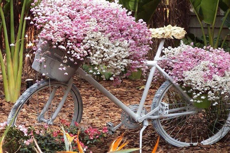 Flores para la cabaña - Jardín de flores usando cosas viejas