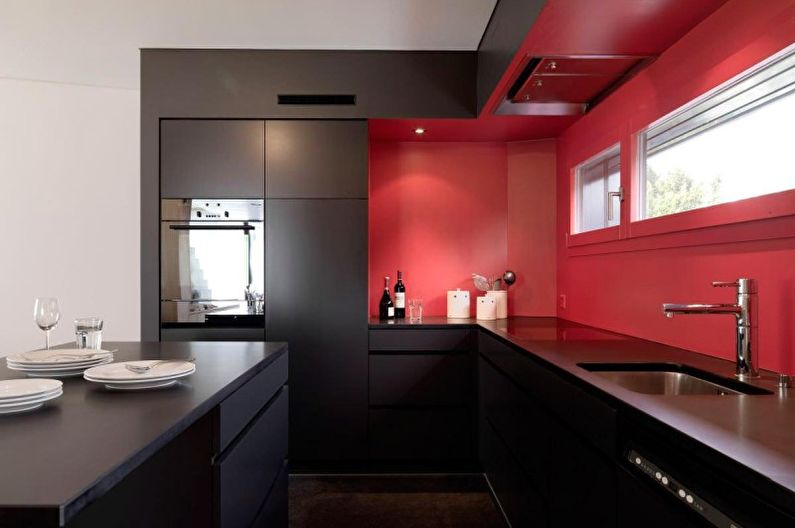 Design de interiores de cozinha em vermelho - foto