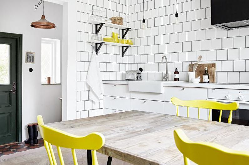 Design de interiores de cozinha em amarelo - foto