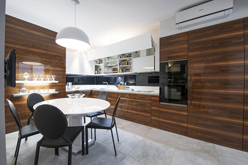 “Made for life”: Kitchen 17 m2