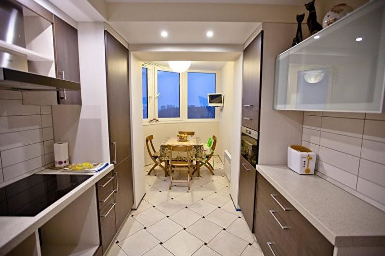 Design de interiores de uma cozinha estreita - foto