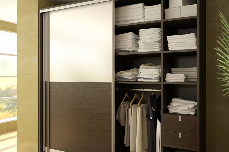 Built-in and semi-fitted wardrobes for the entrance hall