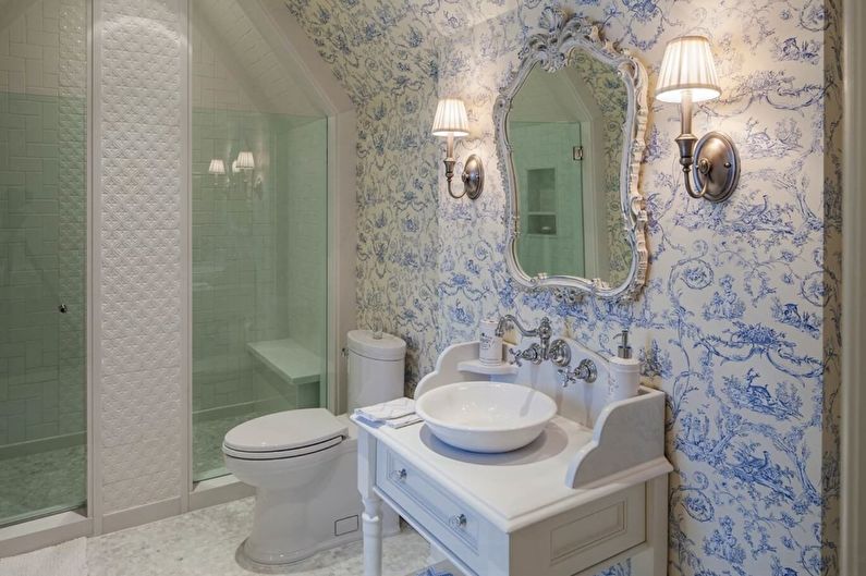 Diseño interior de un baño en estilo provenzal - foto