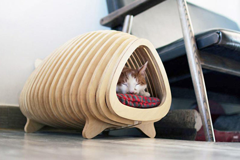 DIY cat house - photo