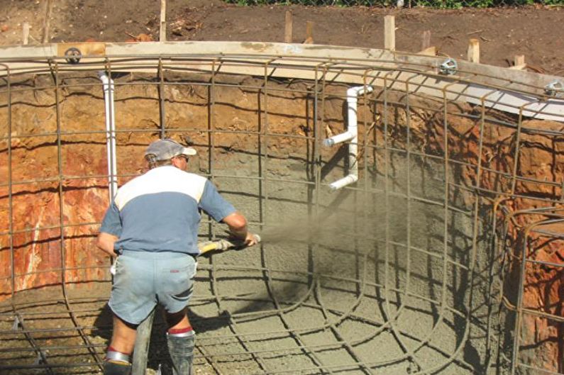 Piscine en béton bricolage