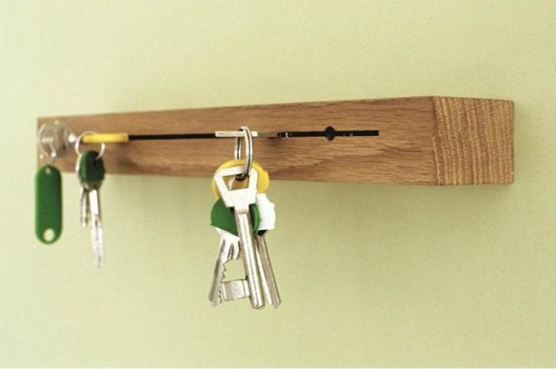 Wall key holder for a hall - How to choose