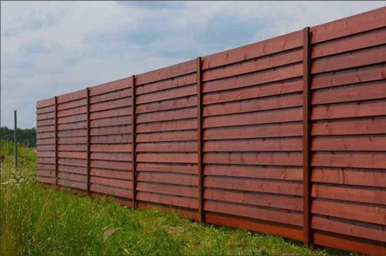 Types of wooden fences - Wooden herringbone fence