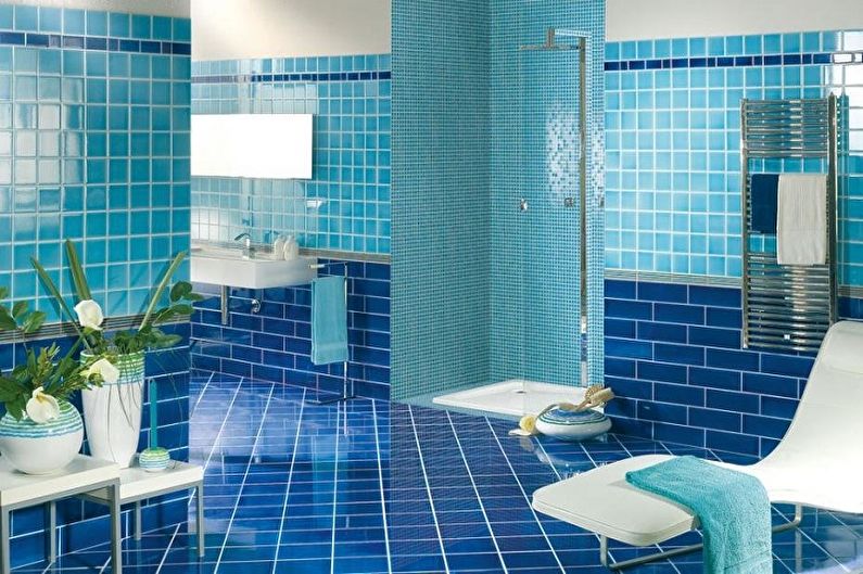 Blue Design ng Banyo - Tapos na ang sahig