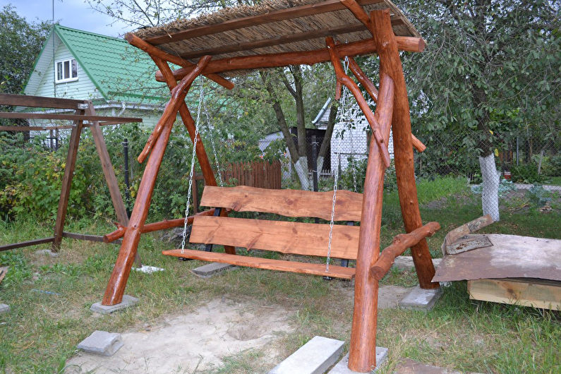 Trang trí sân vườn DIY - Swings