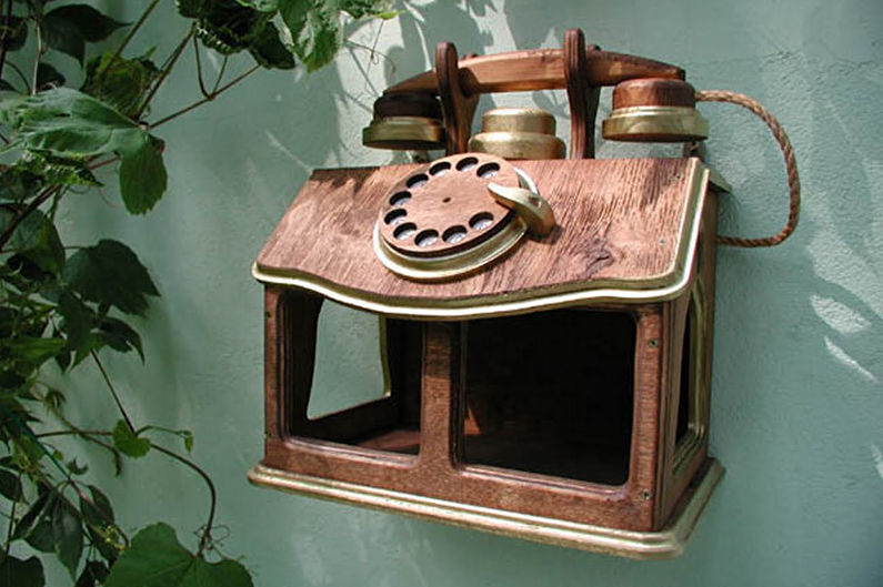 DIY Garden Decorations - Vogelhuisjes