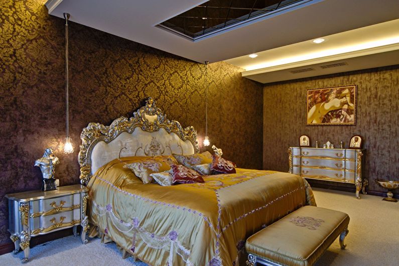 Classic bedroom in gold color - Interior Design