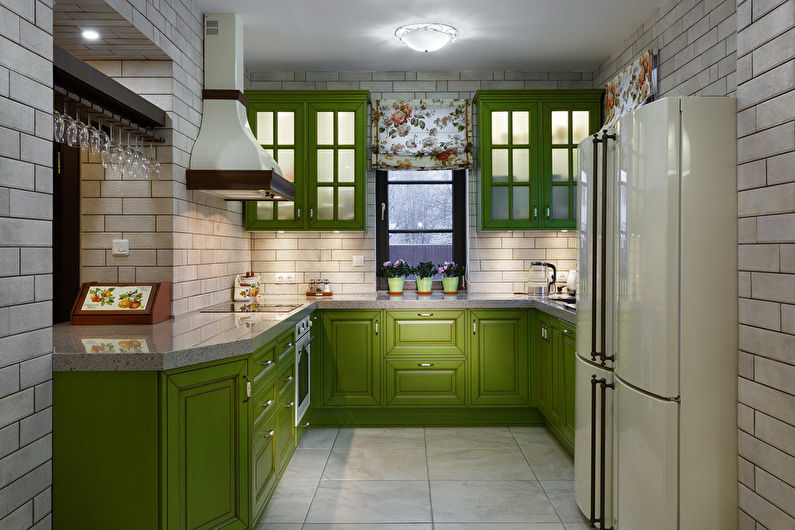 Colore verde all'interno della cucina - foto