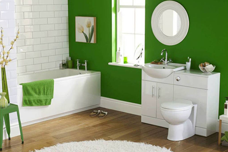 Colore verde all'interno del bagno - foto