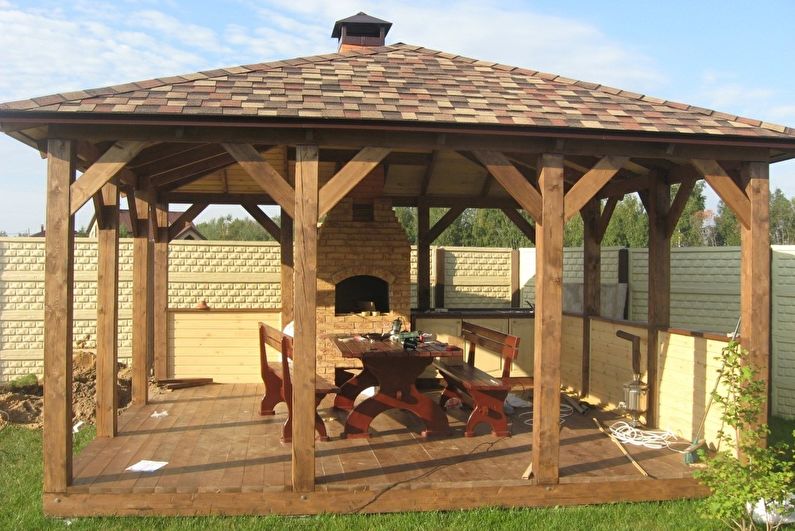 Pavilions with a stove or barbecue - photo