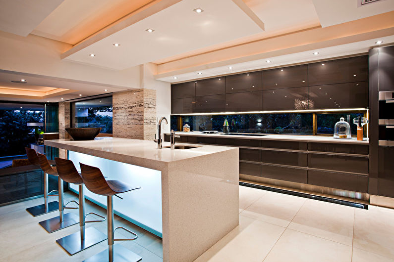 Layered plasterboard ceilings in the kitchen