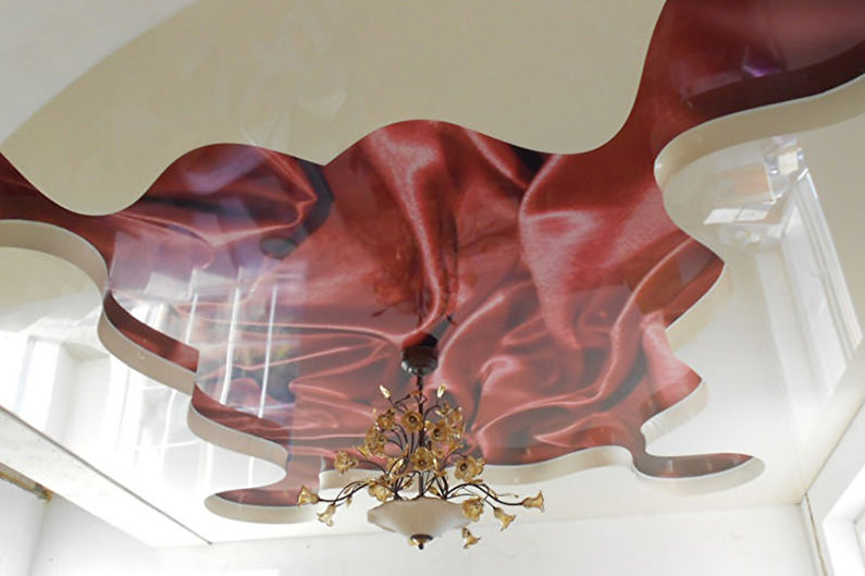 Curly plasterboard ceilings in the kitchen