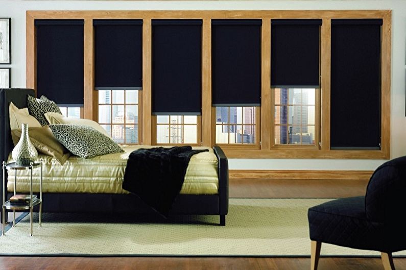 Cortinas enroladas para um quarto - foto