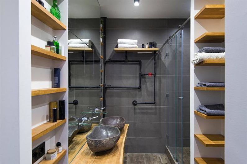 Bagno in stile loft con doccia