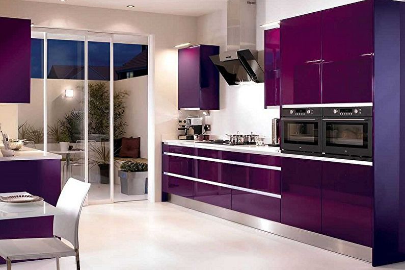 Cucina viola - foto di interior design