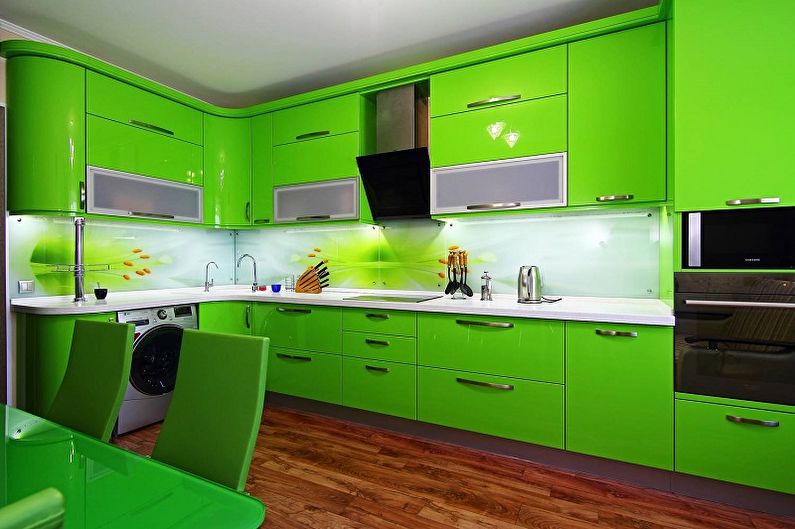 Groene kleur in het interieur van de keuken - Combinatie van kleuren