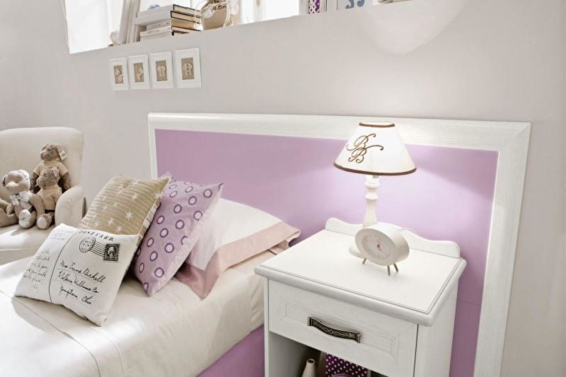 Roze kinderkamer - interieur foto