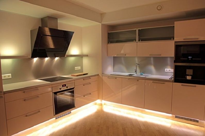 Cocina beige - foto de diseño de interiores