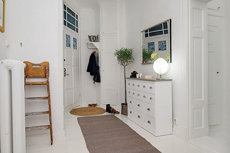 Kleine hal in Scandinavische stijl - Interior Design