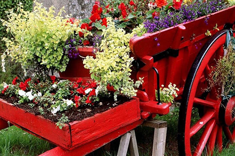 Canteiro de flores DIY - foto