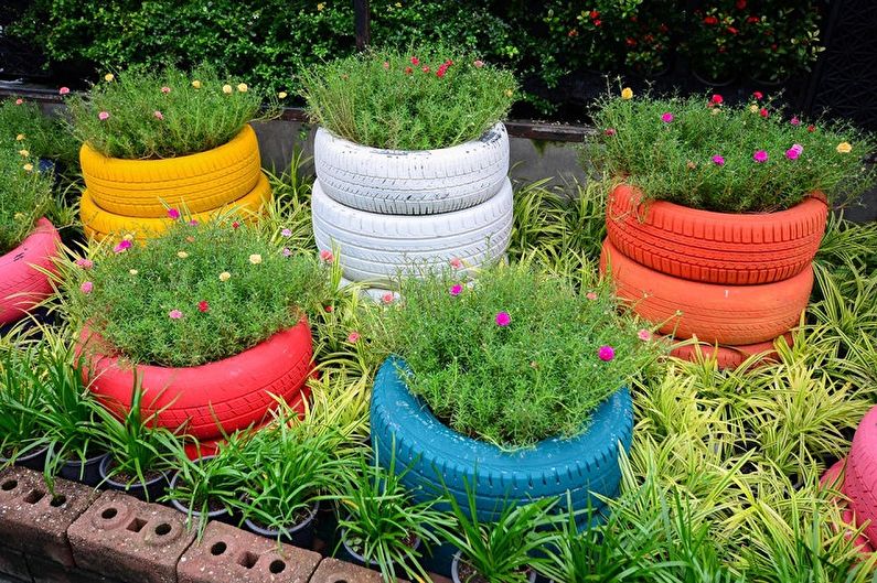 DIY flowerbed - larawan