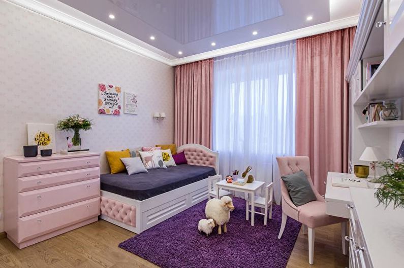 Roze kinderkamer: interieurontwerp (80 foto's)