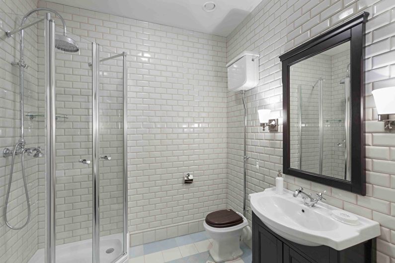 White bathroom in classic style - Interior Design